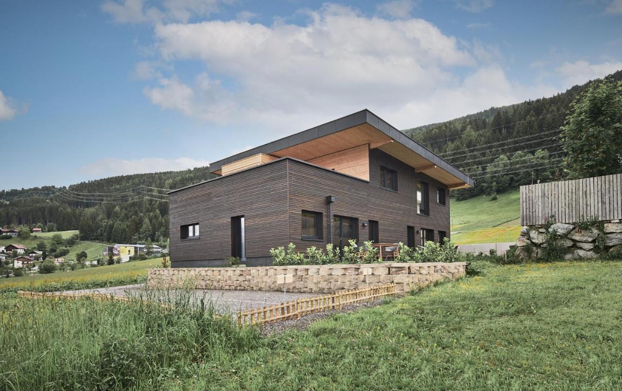 Black Forest Lodges - Gehobene Ferienwohnungen Mit Privatsaunas Tulfes Eksteriør bilde