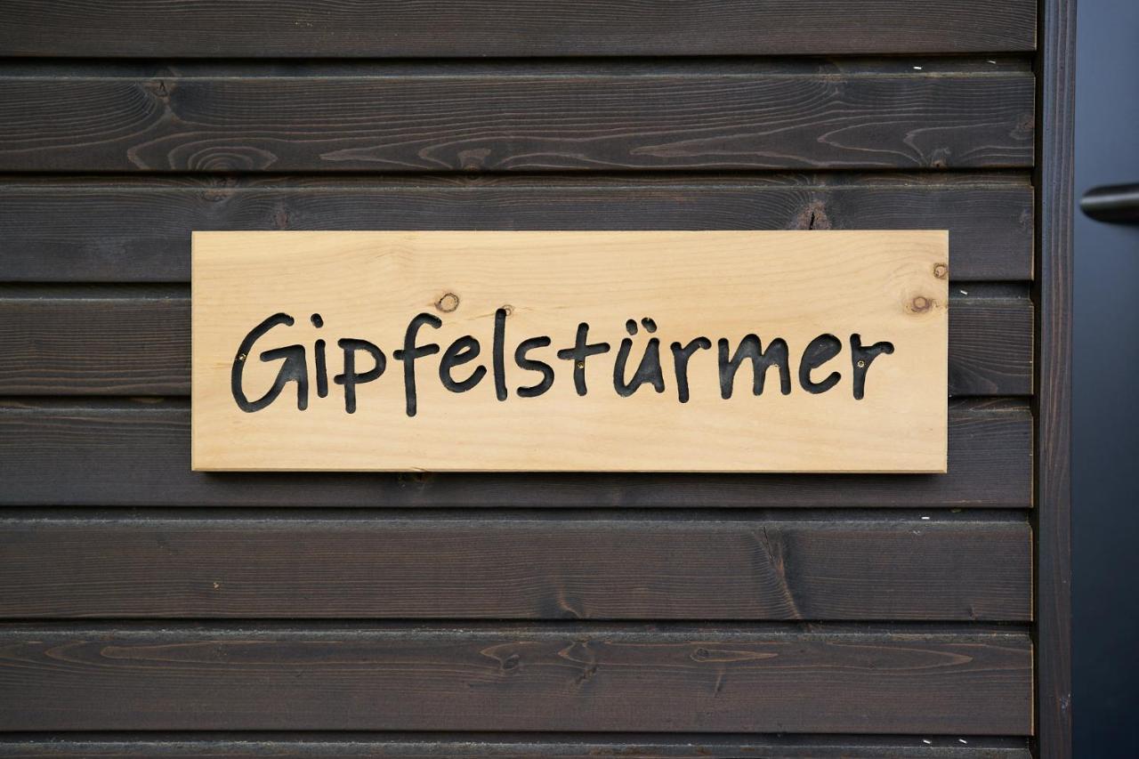 Black Forest Lodges - Gehobene Ferienwohnungen Mit Privatsaunas Tulfes Eksteriør bilde