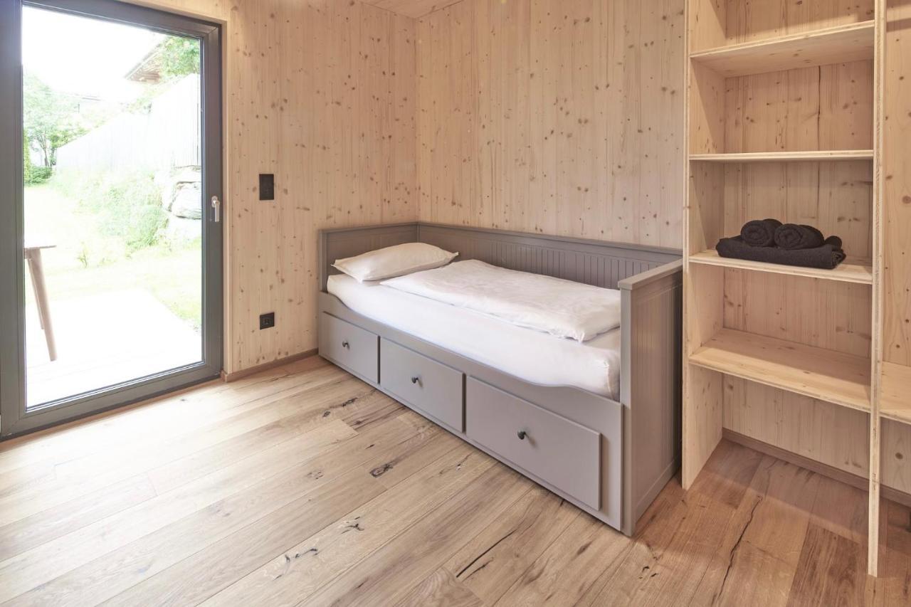 Black Forest Lodges - Gehobene Ferienwohnungen Mit Privatsaunas Tulfes Eksteriør bilde